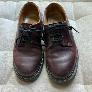 Dr. Martens Oxford Made in England